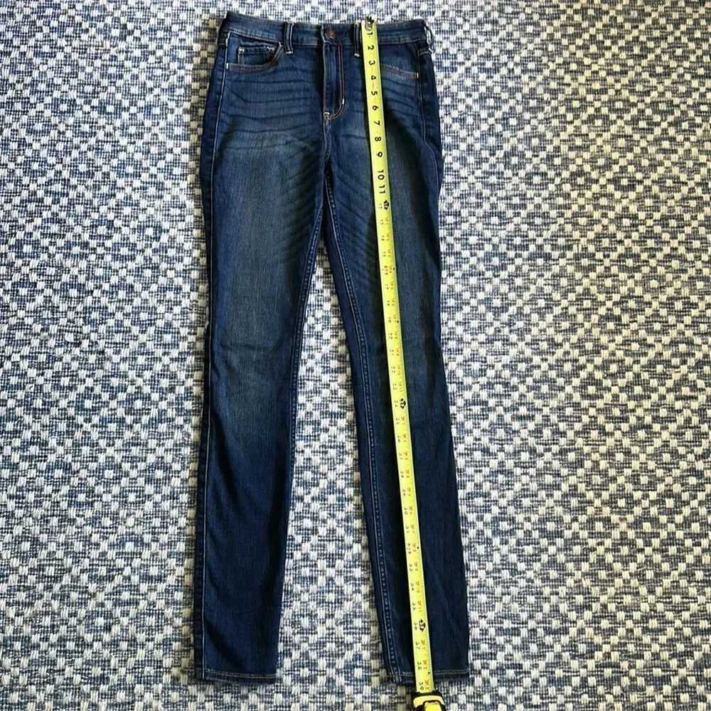 Hollister Women’s 24x30 Highrise Super Skinny Stretch Dark Washed Blue Jeans
